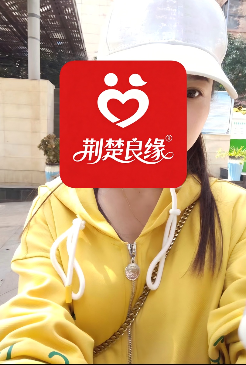 陈蕾期待遇的照片