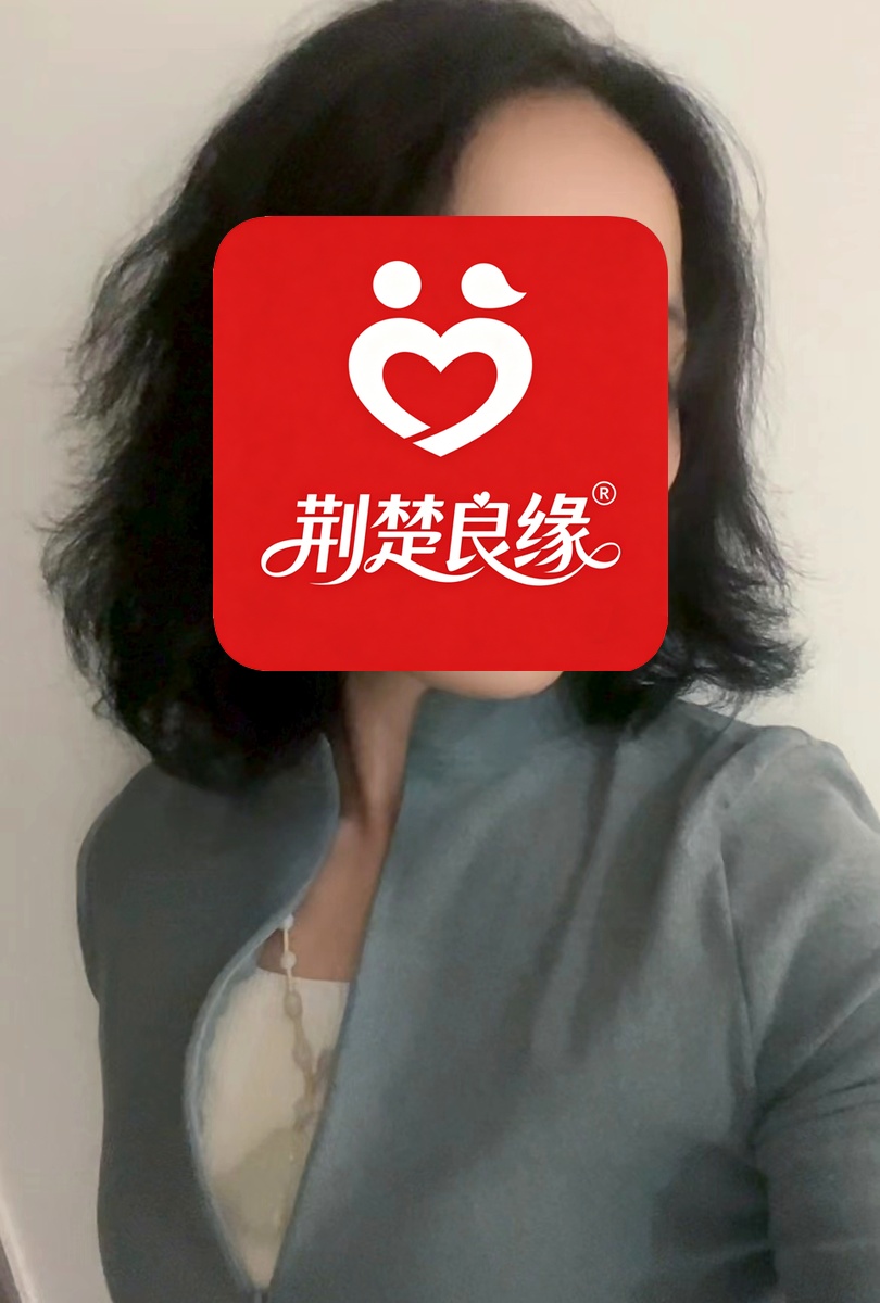 吴艳的照片