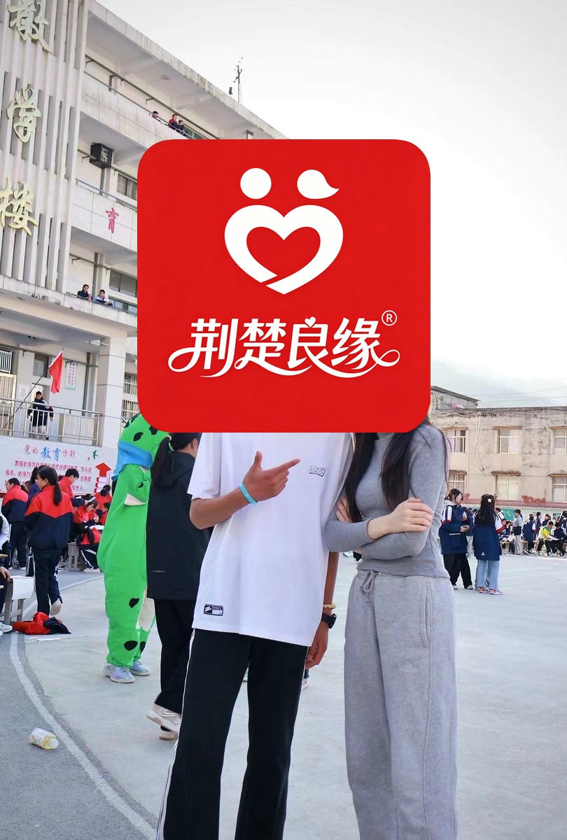 李颖董市的照片