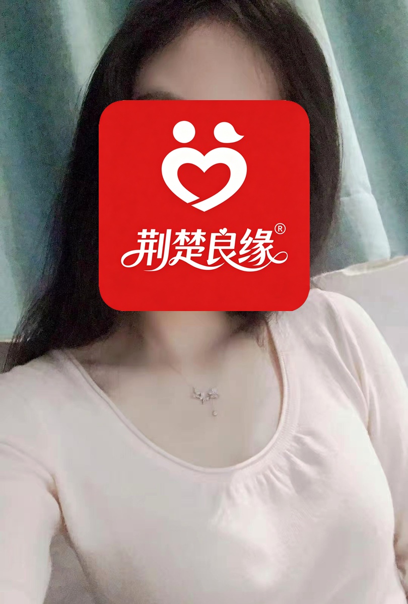 张巧妙的照片