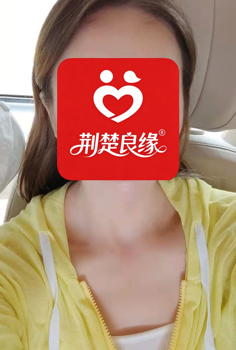 余佳青的照片