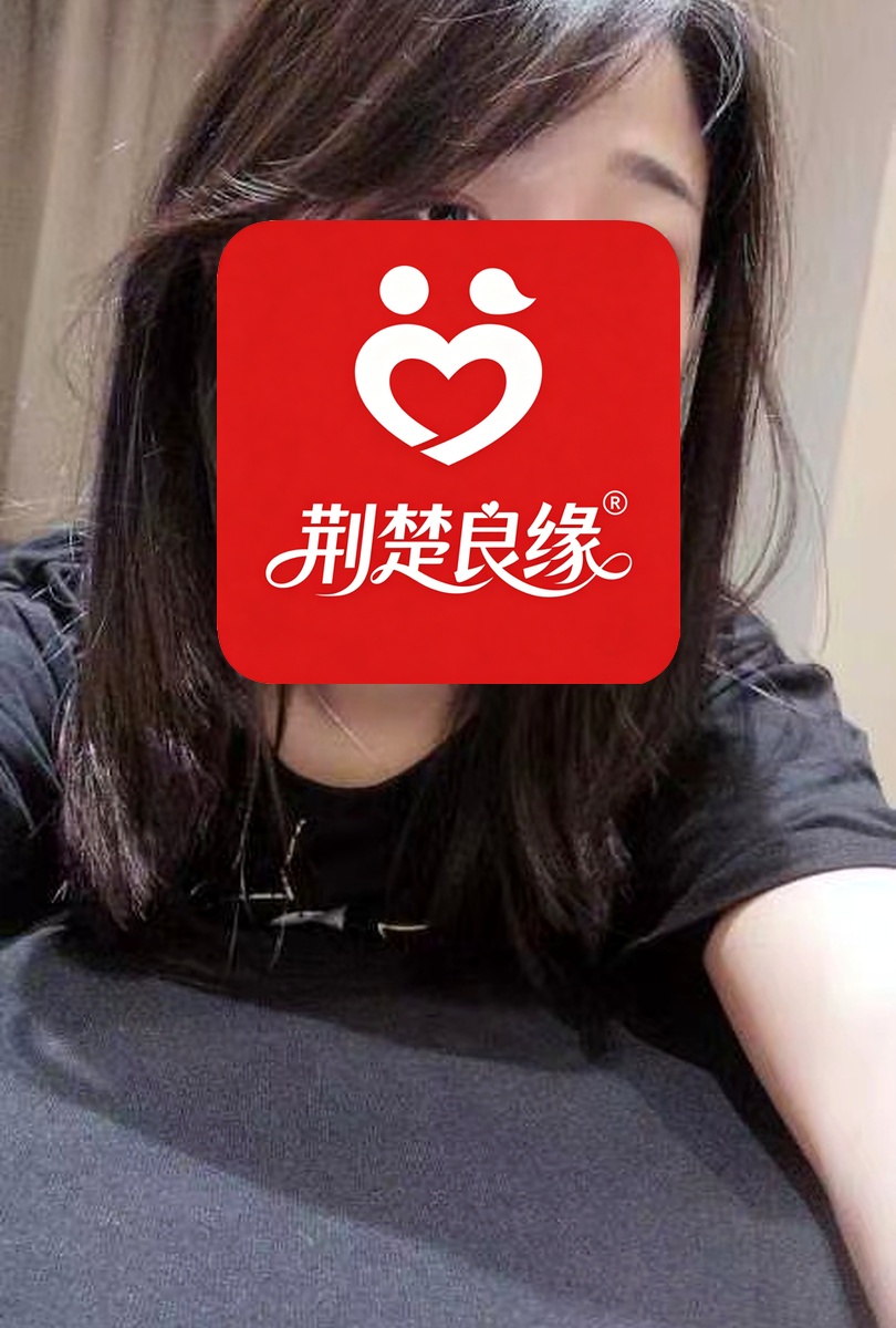 闫法晶瑶的照片
