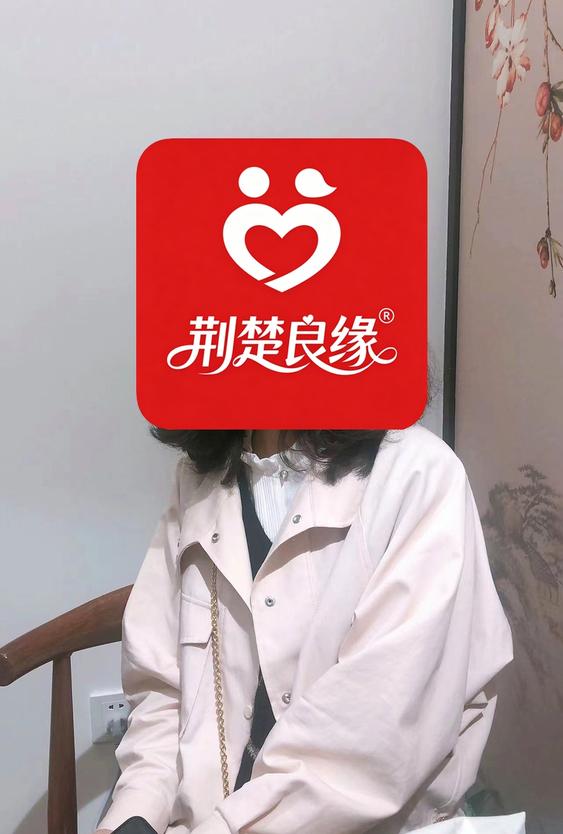 李妍期待遇马店的照片