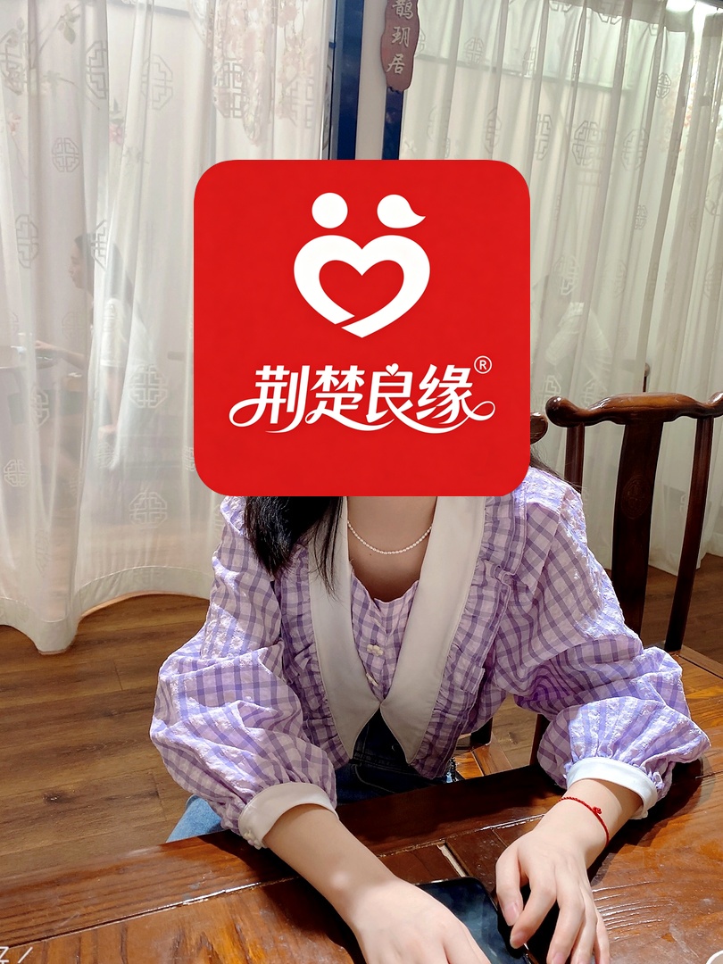 朱虹的照片