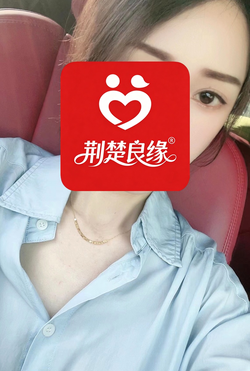 胡灵灵的照片