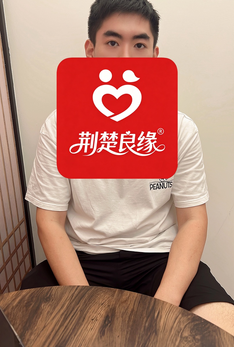 王倩南方寻爱的照片