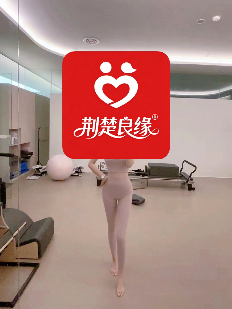 张敏顾家的照片