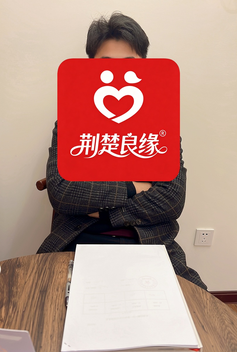 覃霖的照片