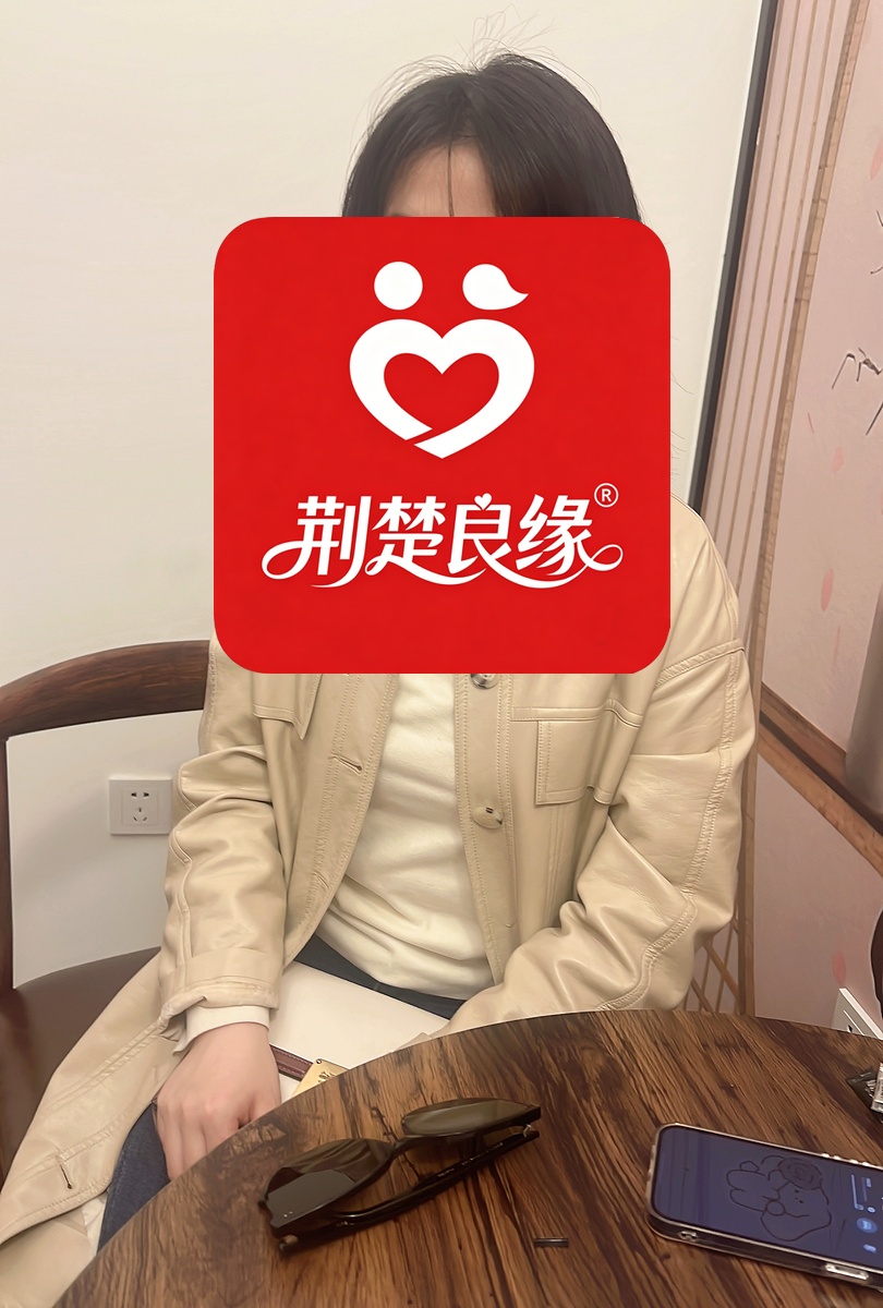 何玲寻找的照片