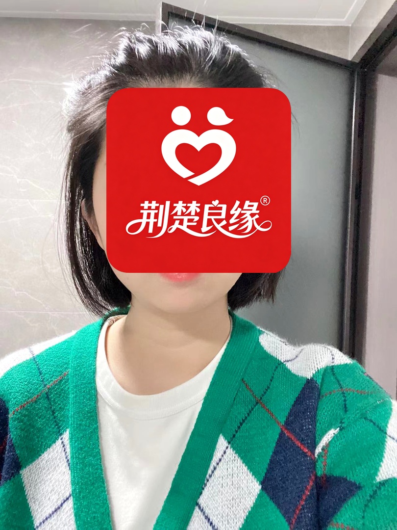 巢婉彤的照片