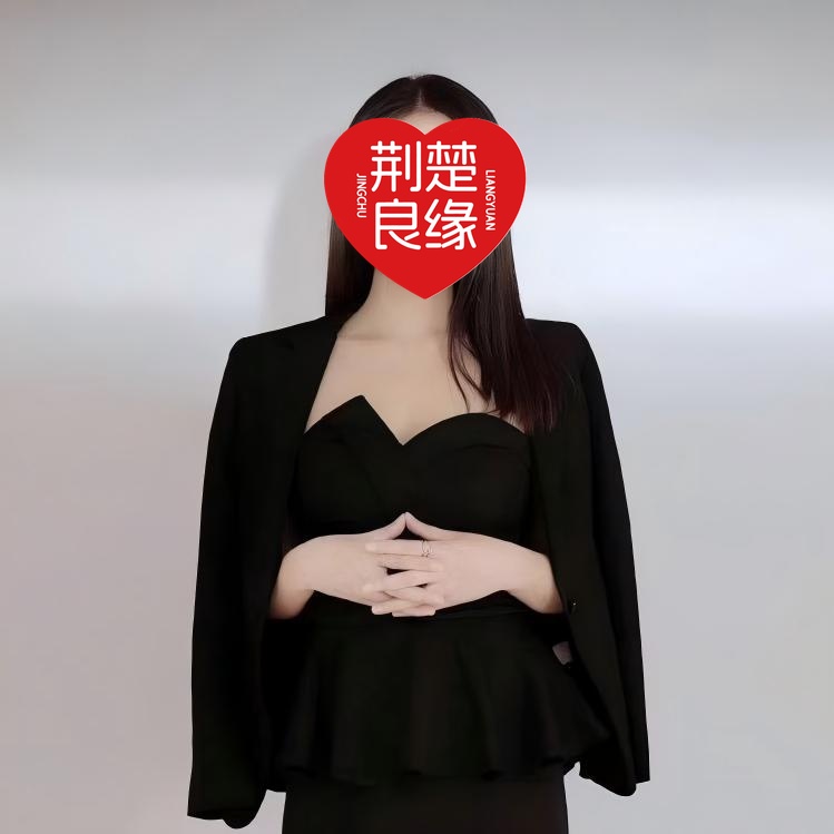 卜丹英的照片