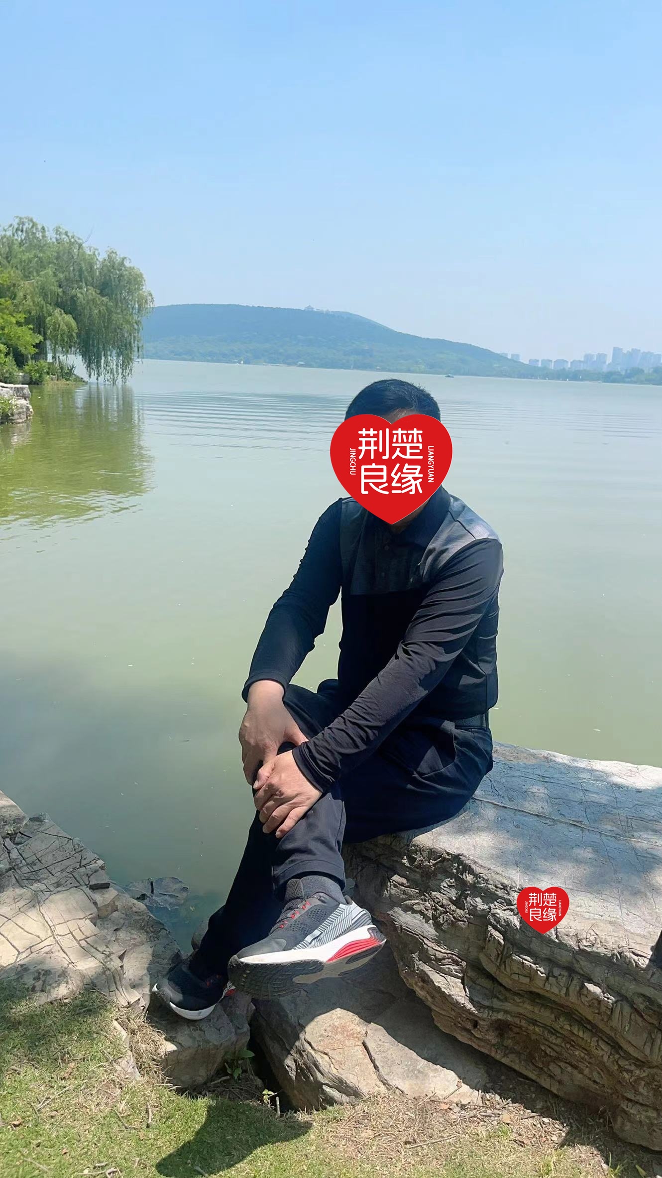 周琳寻找的照片