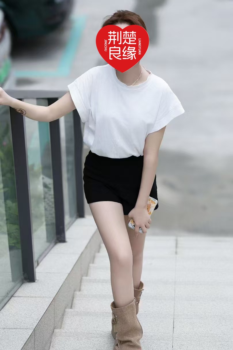 张翠寻缘的照片