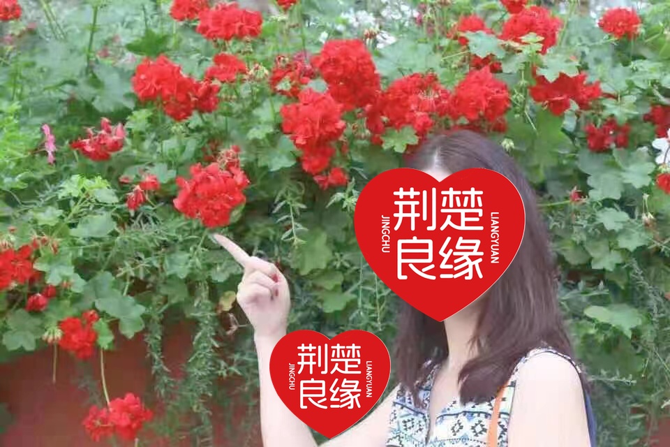吴桂期待的照片