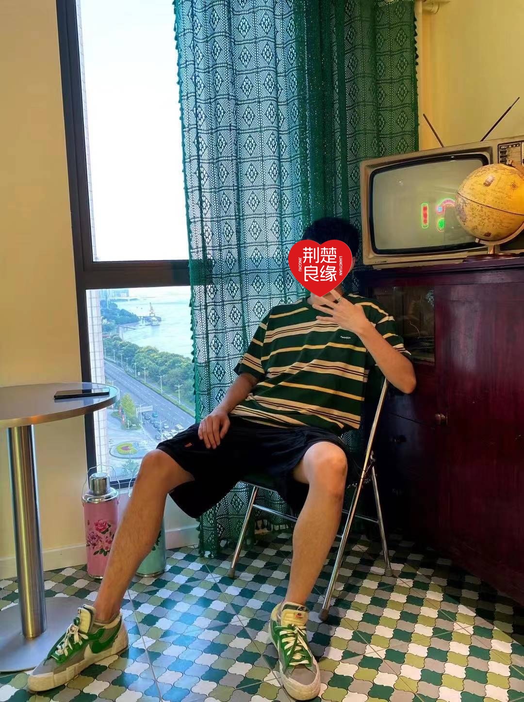 李秀期待的照片