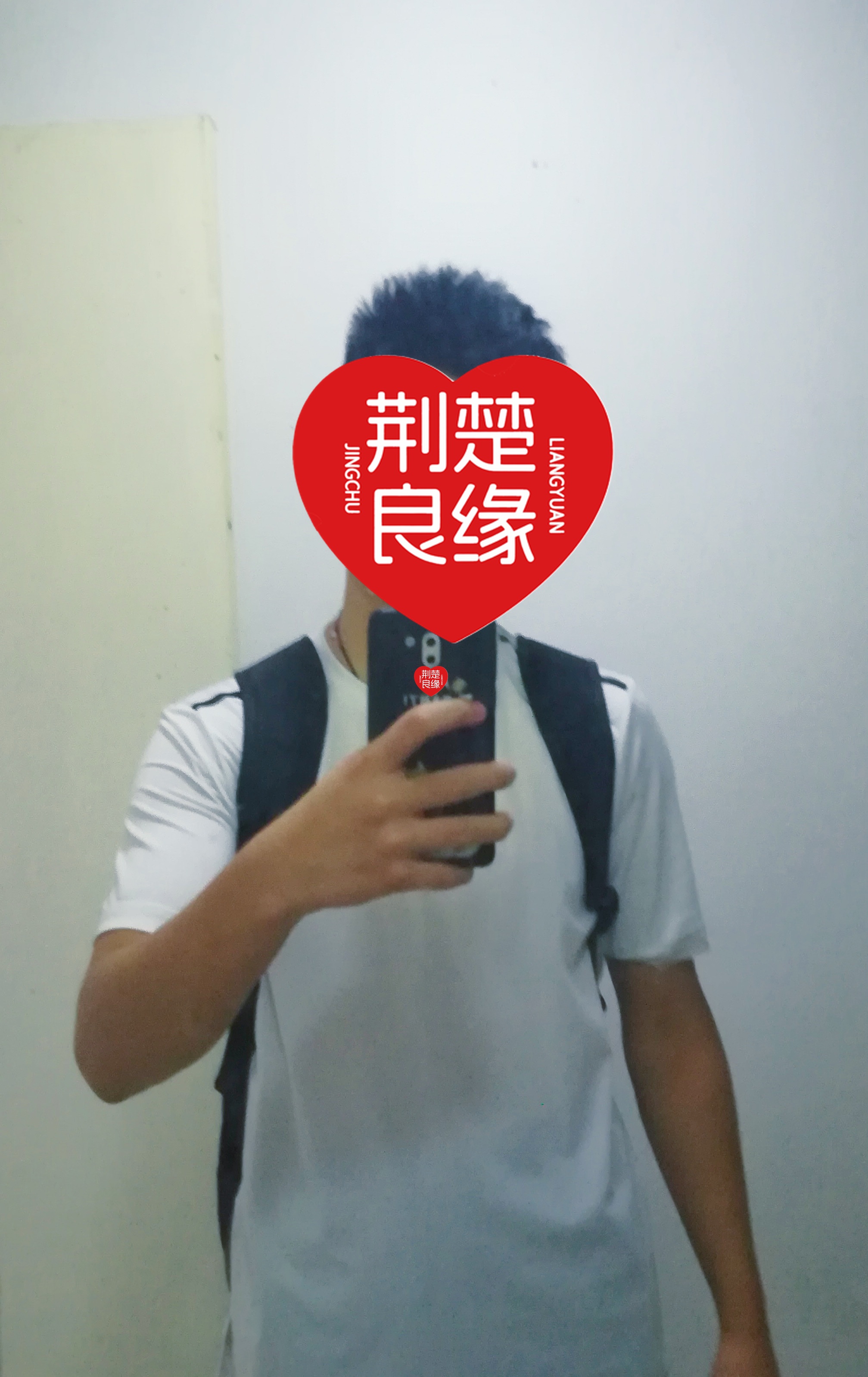陈梅顾家的照片